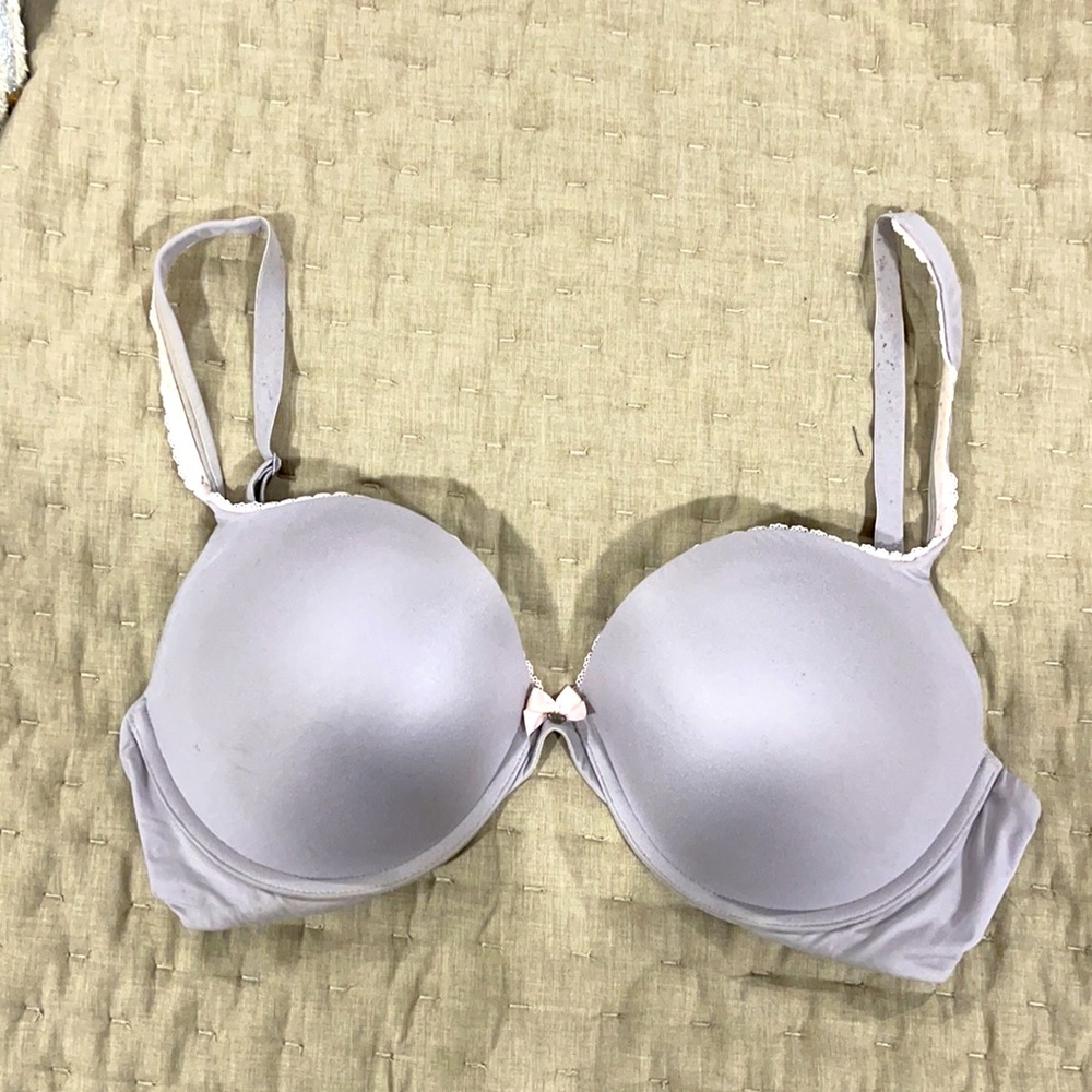 Gray body by Victoria push-up bra